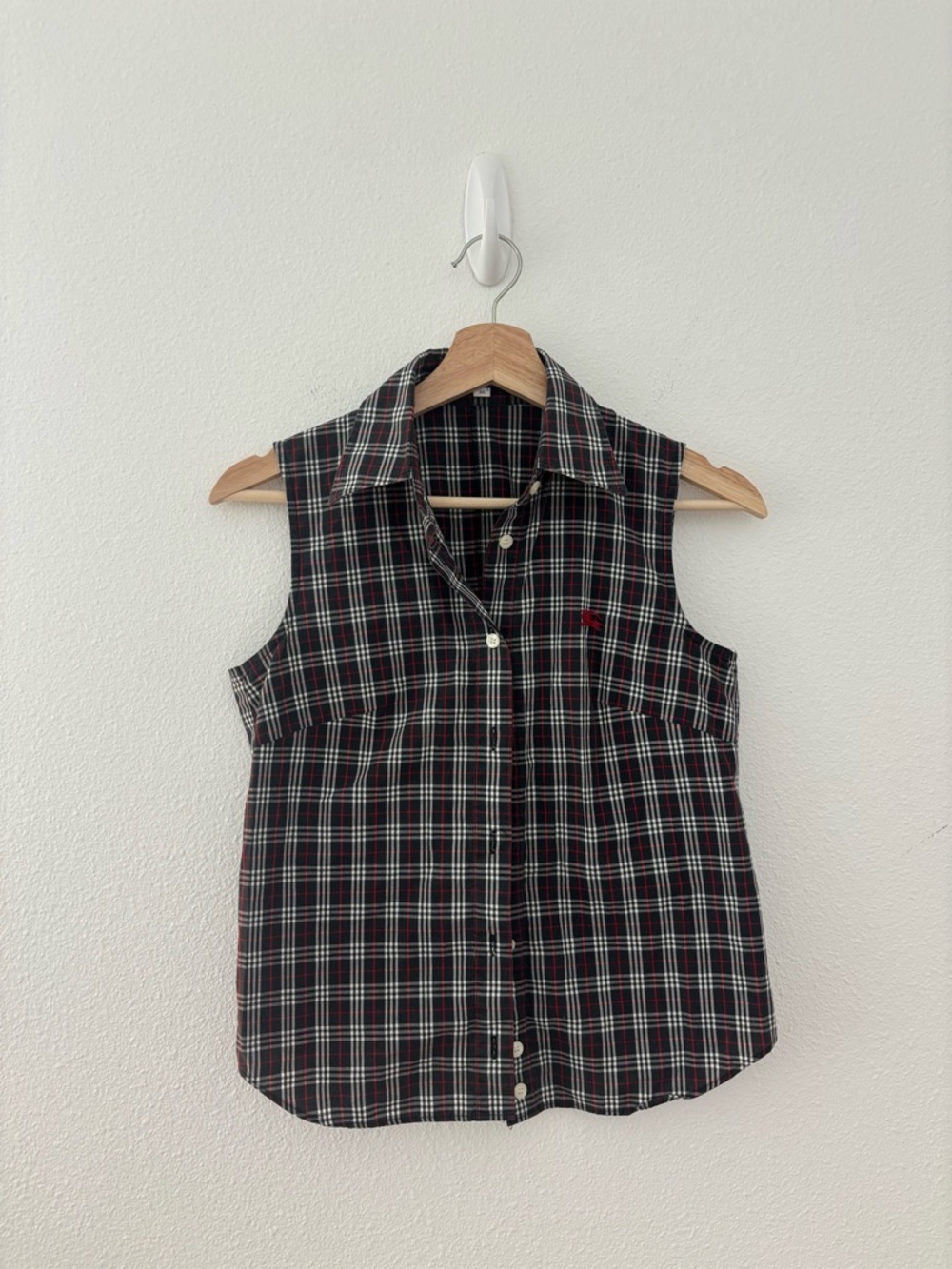 Vintage Burberry check sleeveless button up shirt